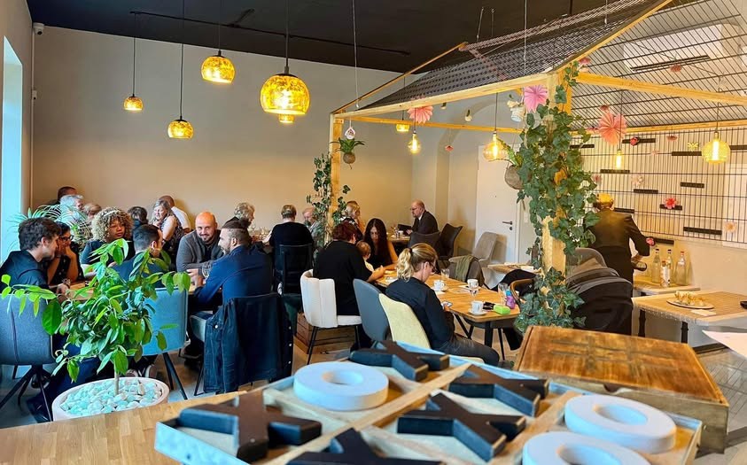 Vida Doce — soirée d'inauguration, salle comble